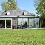 Holiday home Happiness, Maison De Charme A 20mn Centre De Amiens *