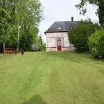 Hébergement de vacances Happiness, Maison De Charme A 20mn Centre De Amiens *