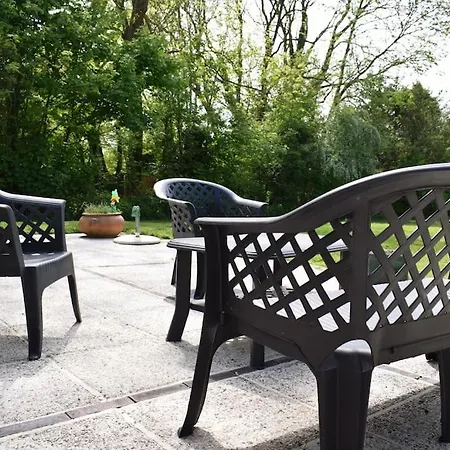 Holiday home Happiness, Maison De Charme A 20mn Centre De Amiens *
