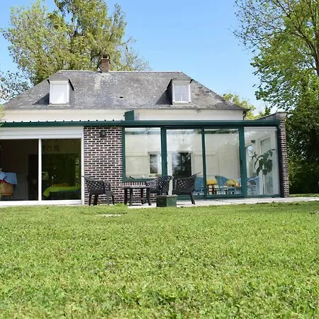 Holiday home Happiness, Maison De Charme A 20mn Centre De Amiens *